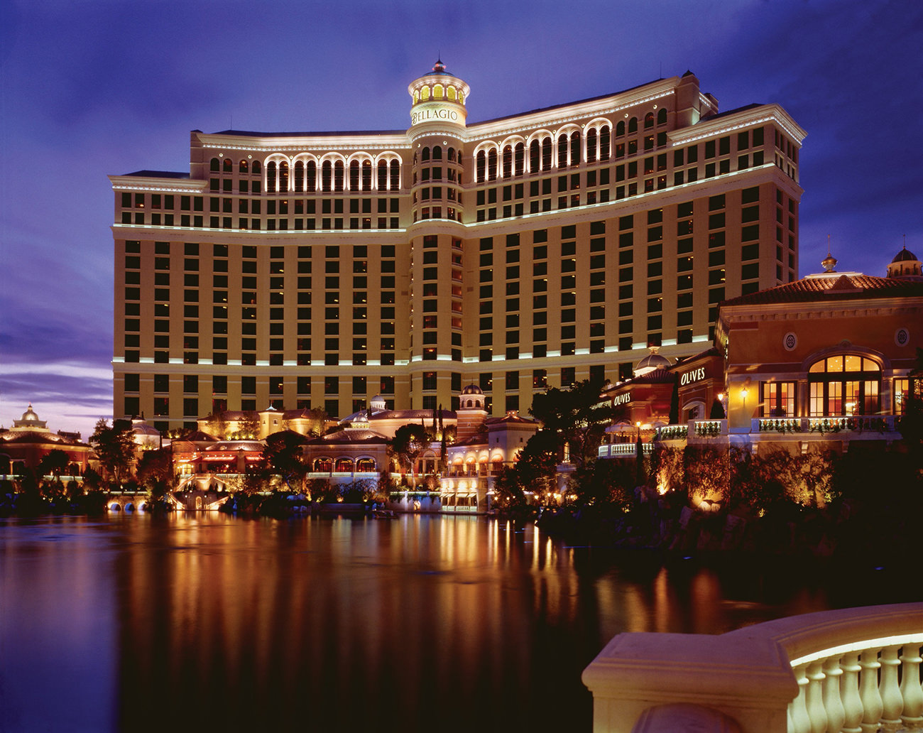 The Bellagio Hotel : Las Vegas' Paradise