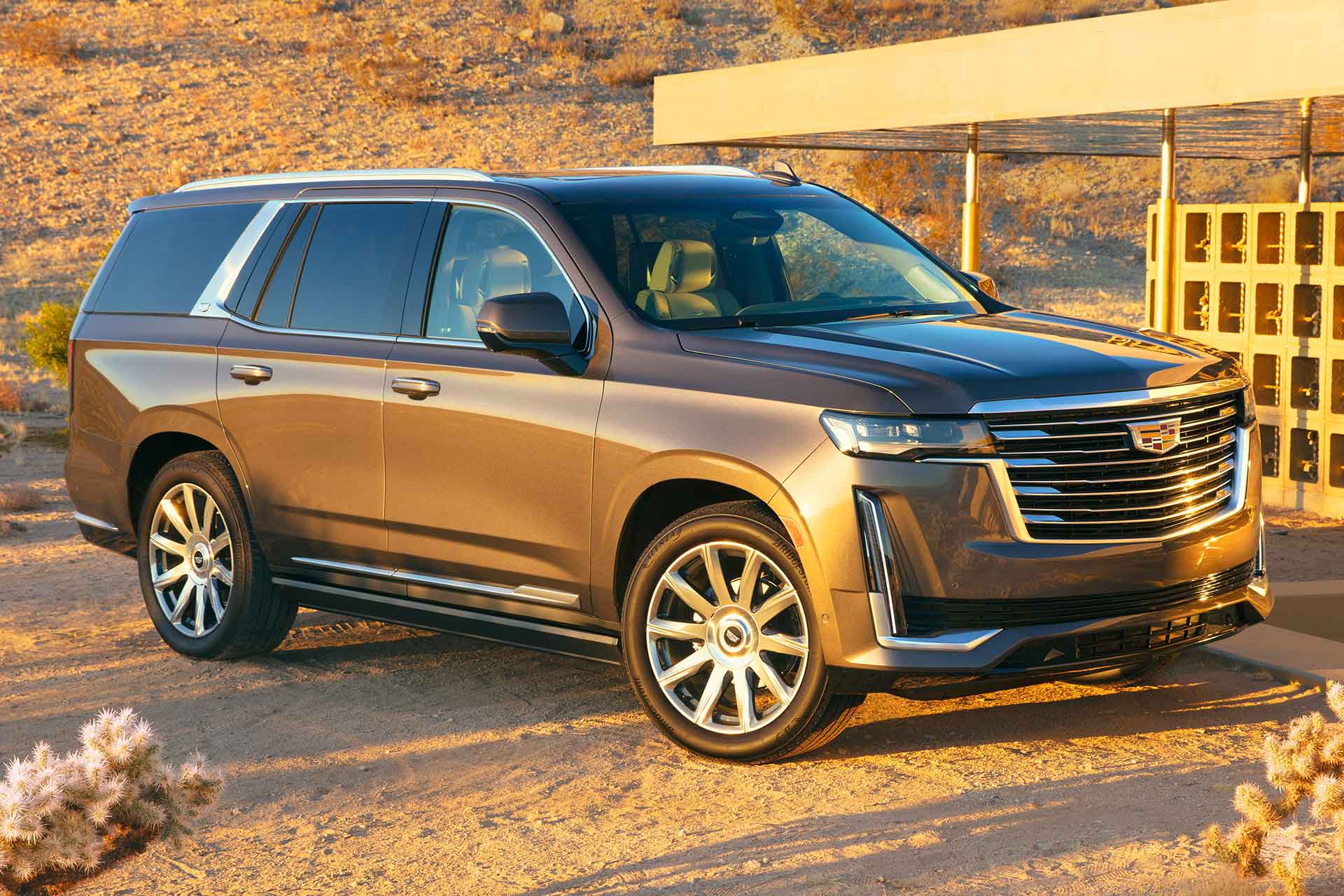 2021-cadillac-escalade-3 - Le Magazine sur l'actualité du luxe