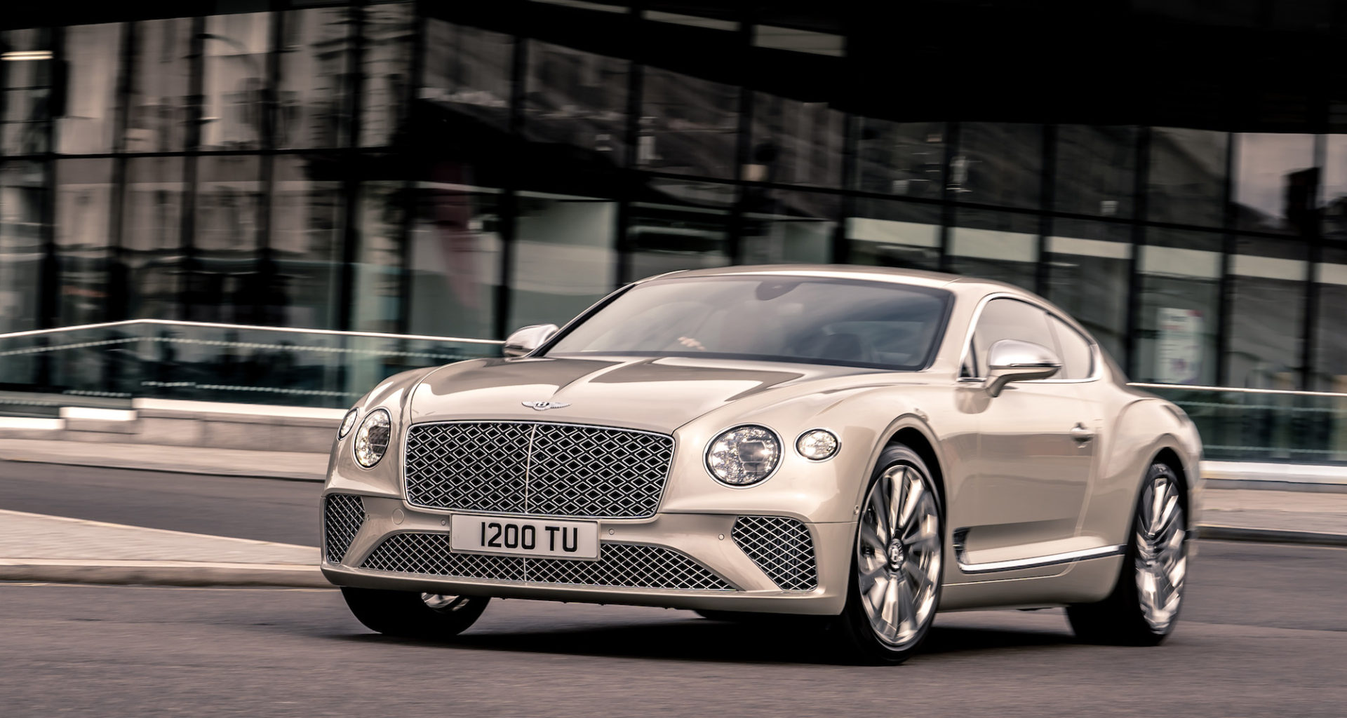 Découvrez la Bentley Continental GT Mulliner le coupé ultime ! Le